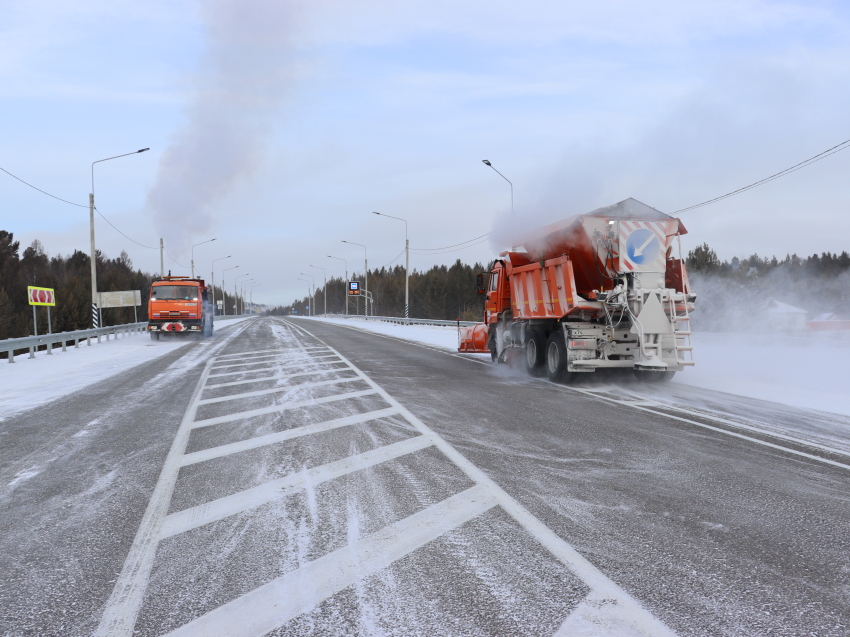 ​Дороги и мосты Забайкалья чистят от снега, но некоторые автобусные рейсы отменены